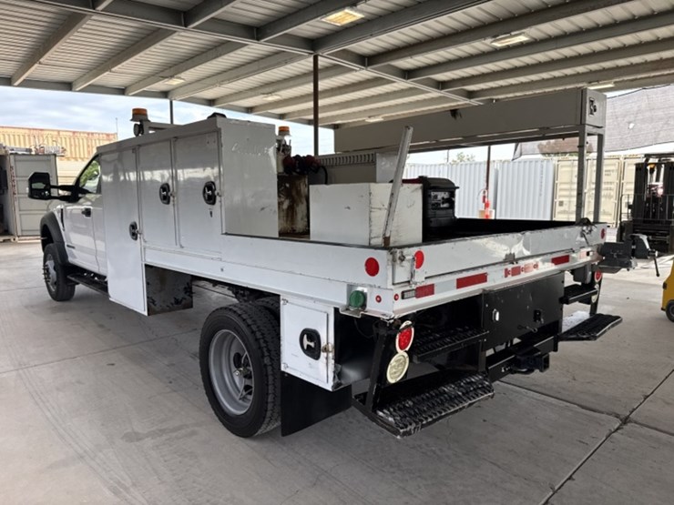 2019-ford-f550-image-8