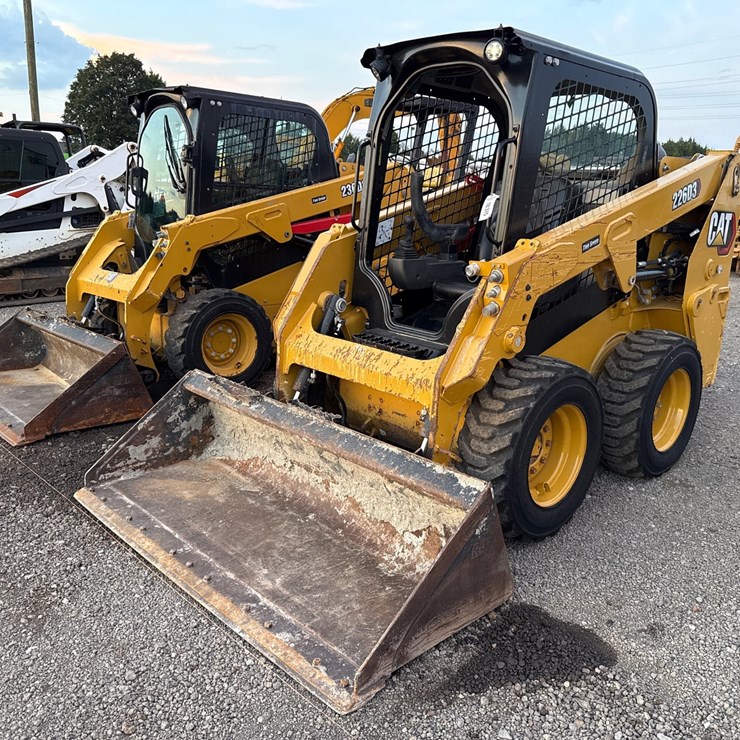 CATERPILLAR 226D3