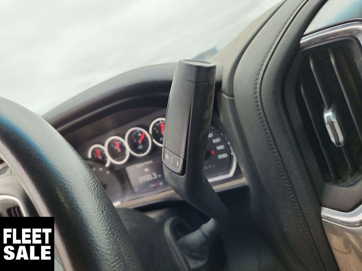 2021-chevrolet-silverado-3500hd-image-18