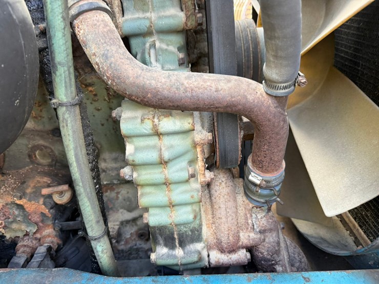 #3509-•-freightliner-sleeper-cab-truck-tractor-image-32