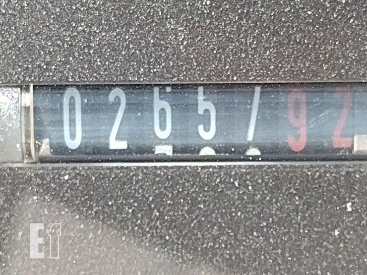 2011-caterpillar-th255-image-7