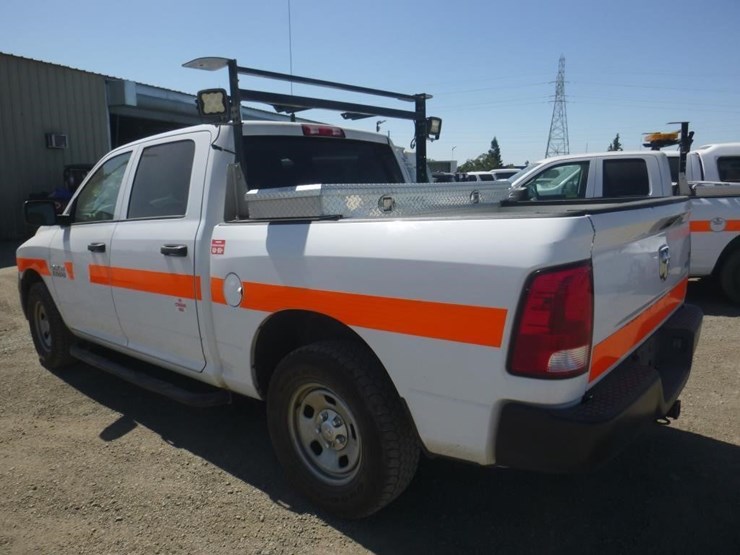 2016-dodge-1500-image-4