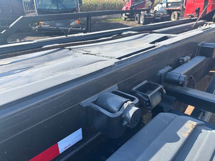 mack-rd688s-image-70