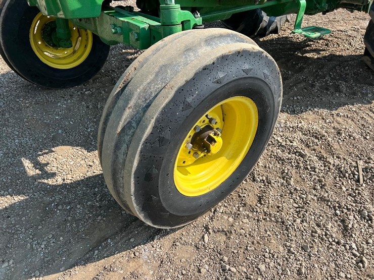 john-deere-2550-image-14