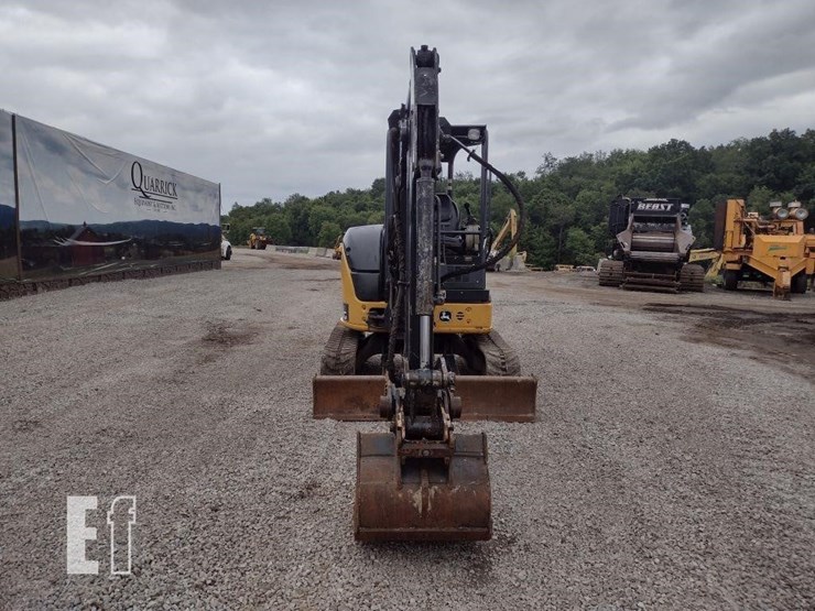 2016-deere-35g-image-2