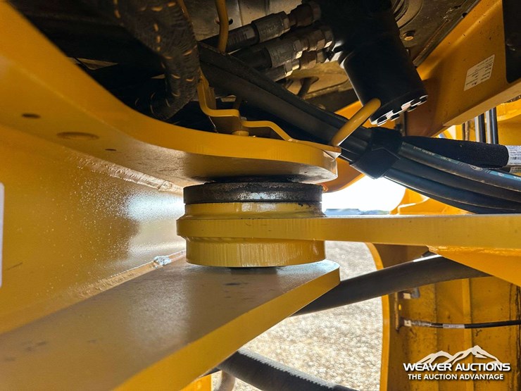 deere-624-image-40