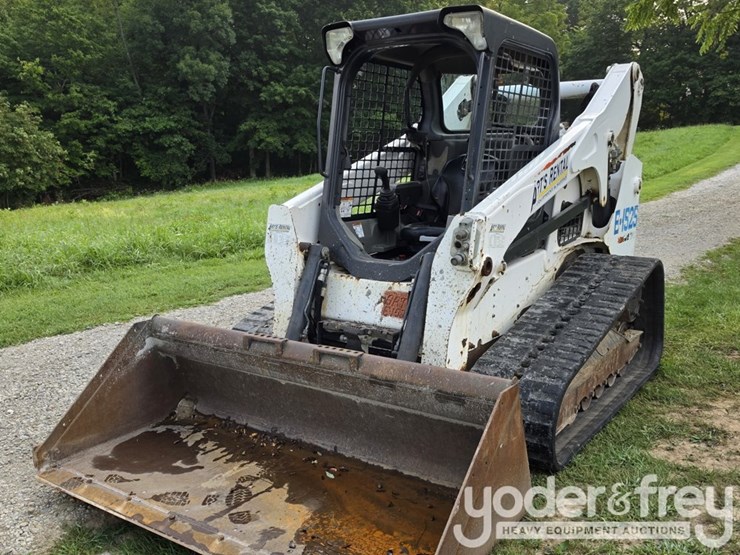 2016-bobcat-t740-image-1