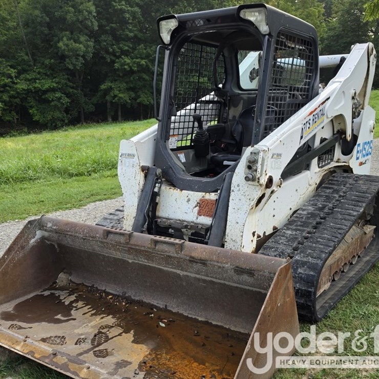2016 BOBCAT T740