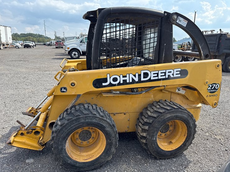 john-deere-270-image-9