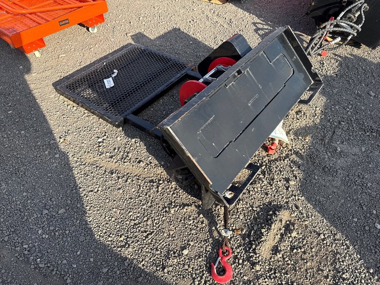 #1042-•-skid-steer-winch-image-4