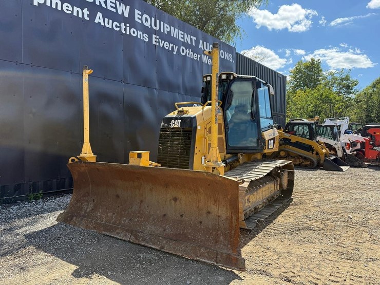 2016-caterpillar-d5k2-lgp-image-7