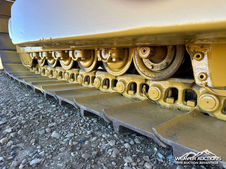 caterpillar-d6d-image-43