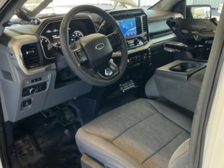2021-ford-f150-image-22