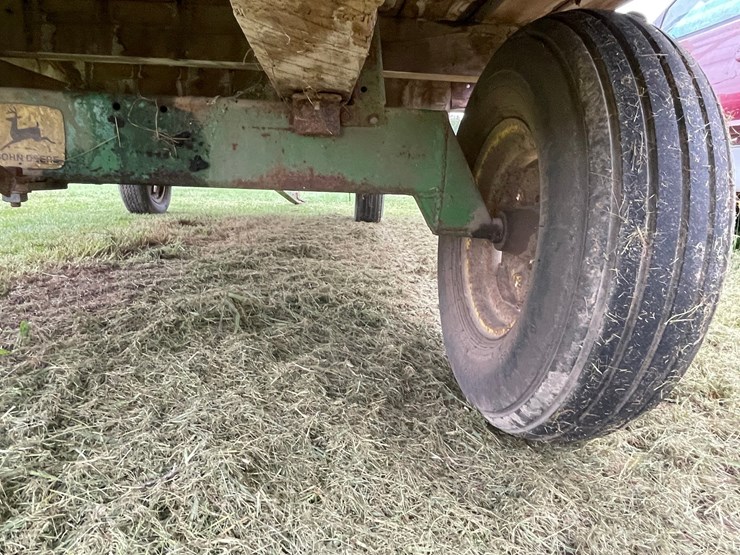 john-deere-16-image-18