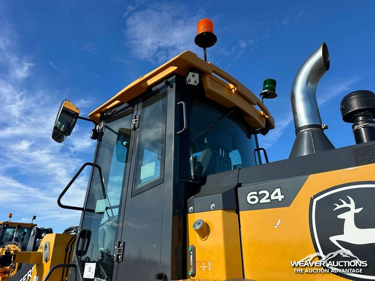 deere-624-image-75