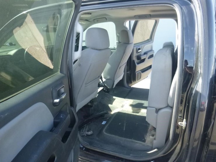 2018-chevrolet-1500-image-7