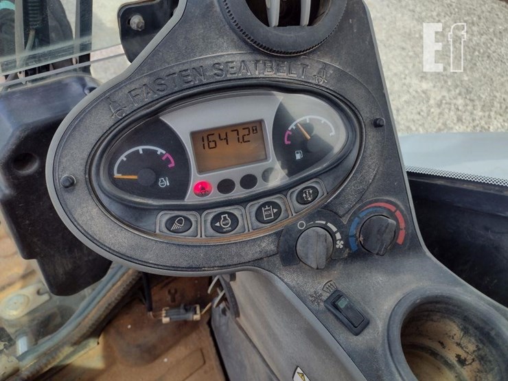 2019-bobcat-e35-image-7
