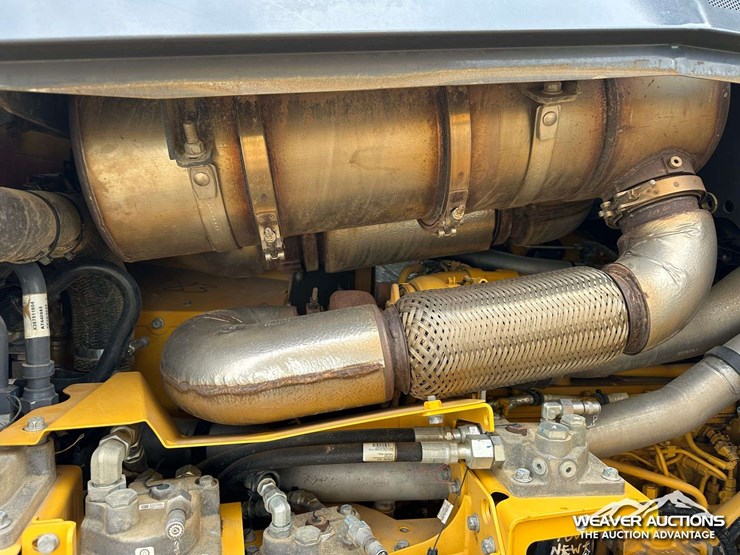 john-deere-872-image-98