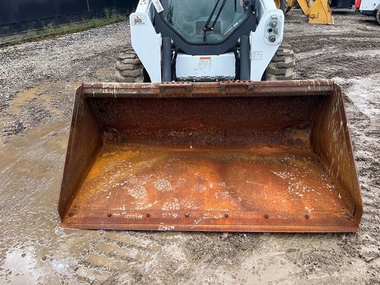 2018-bobcat-s570-image-11