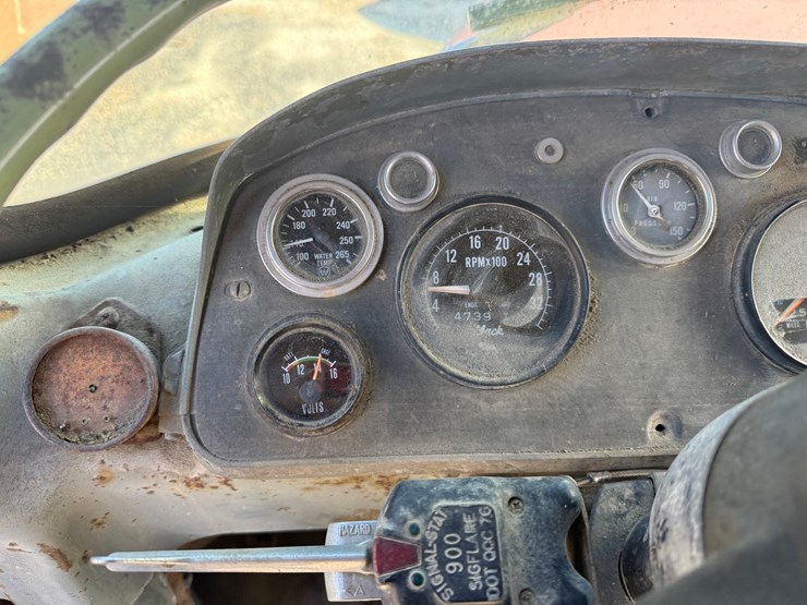 mack-dm685s-image-50