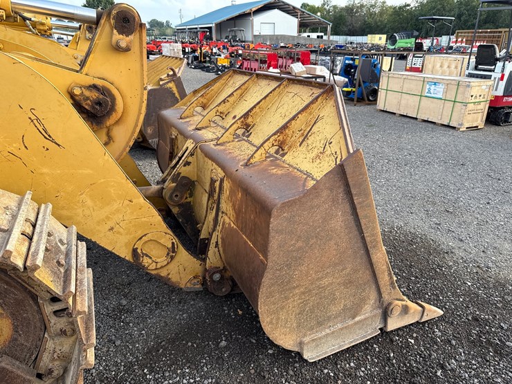 caterpillar-953c-image-4
