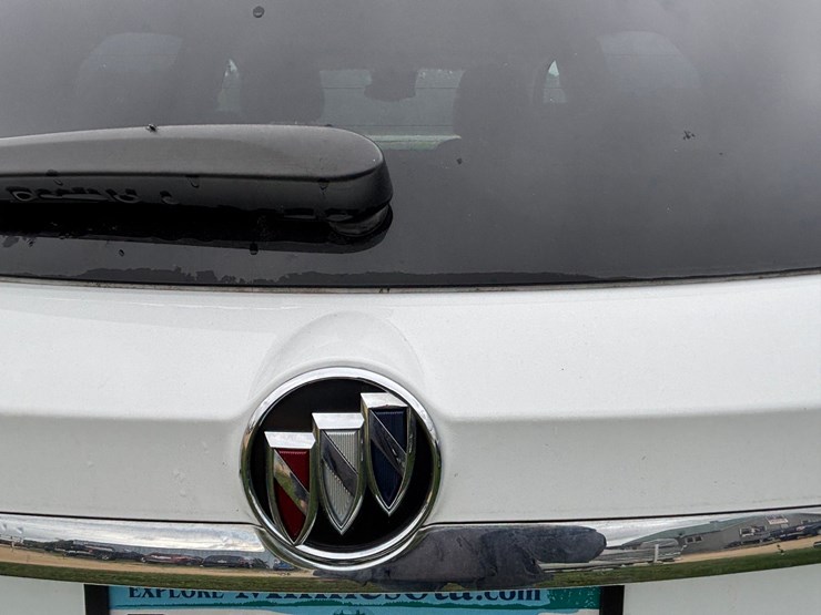 2021-buick-encore-image-15
