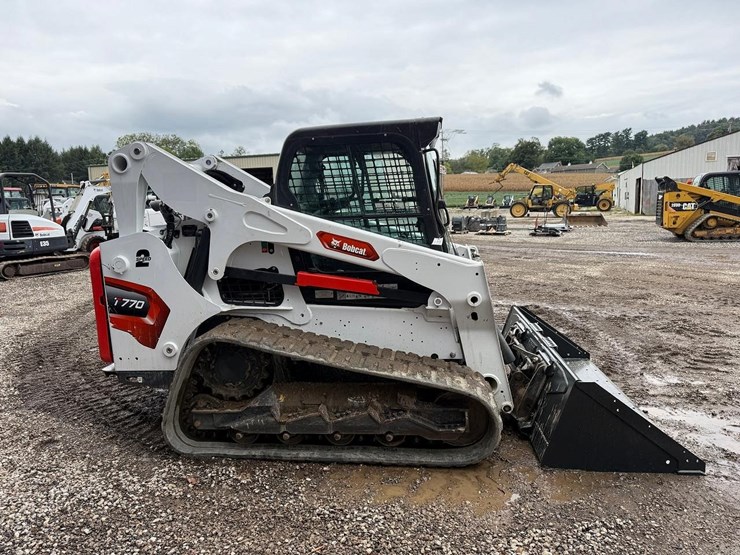 2024-bobcat-t770-image-5
