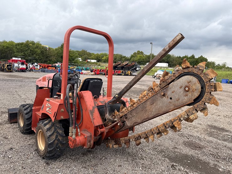 2008-ditch-witch-rt40-image-9