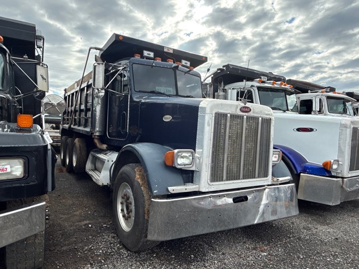 1997-peterbilt-378-image-3