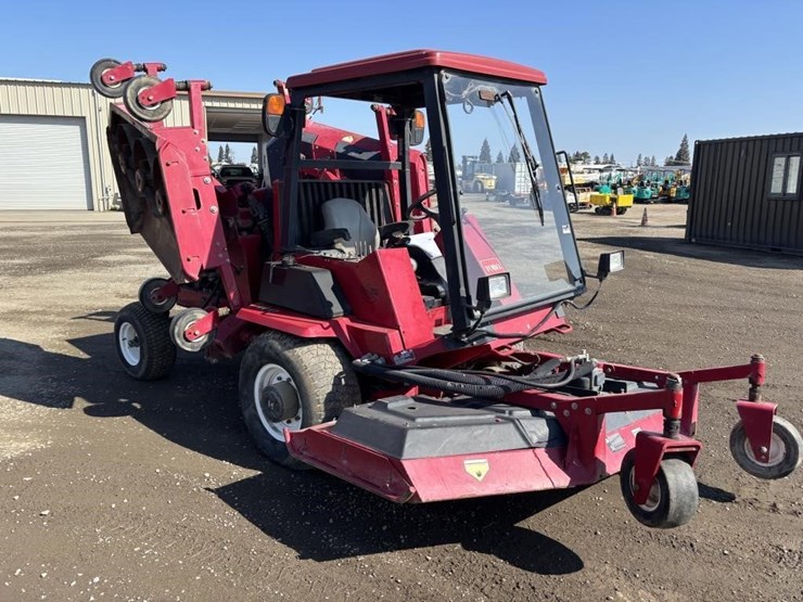 toro-groundsmaster-580d-image-2