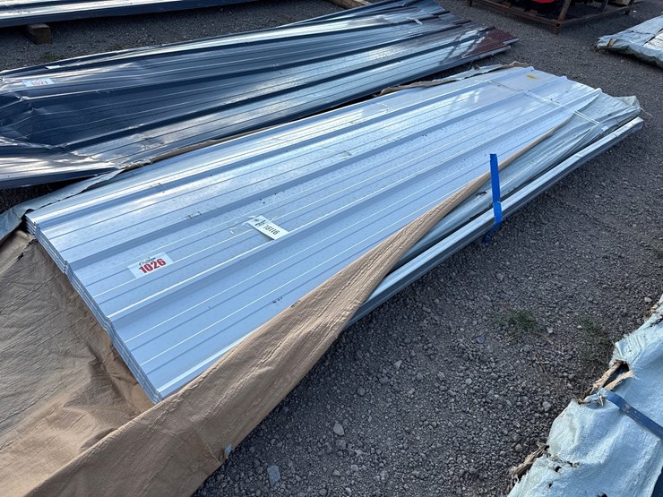 #1026-•-bundle-of-10'-roofing-metal-image-1