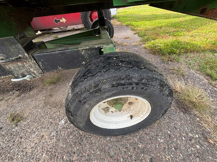 john-deere-643-image-24
