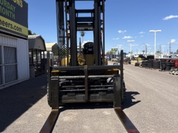 caterpillar-dp115-image-3