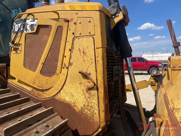 2010-cat-d7e-crawler-dozer-image-13