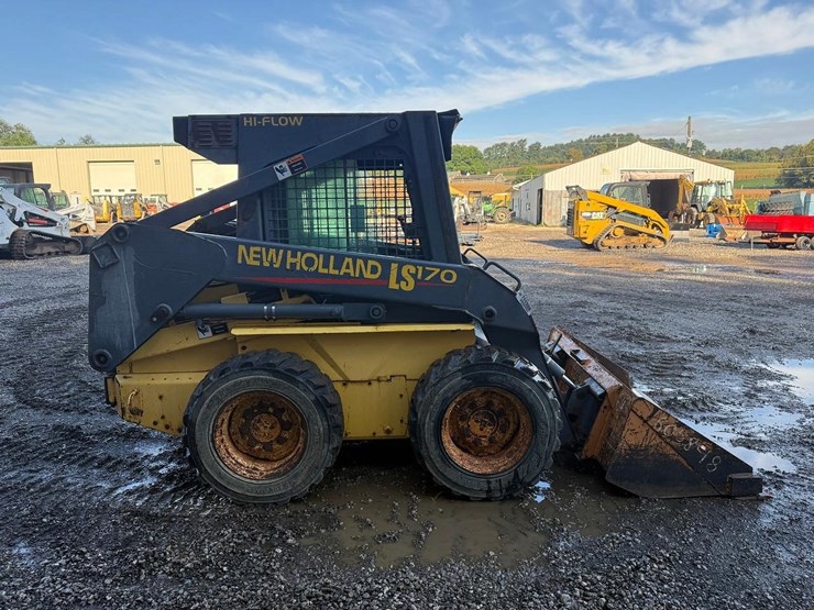 new-holland-ls170-image-5