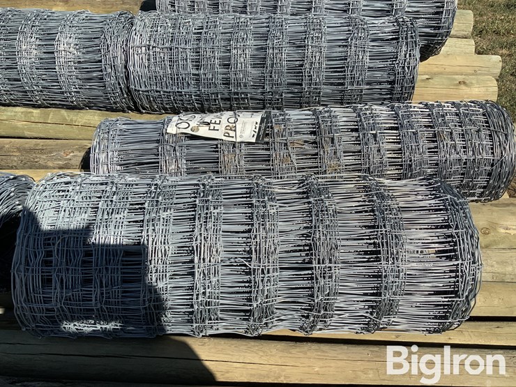wood-posts-&-hinge-joint-wire-image-12