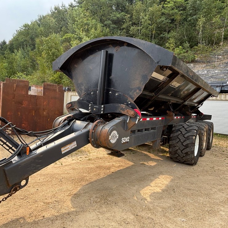 #1323 • Bauer Built SD36 Side Dump Wagon (West Salem, WI)