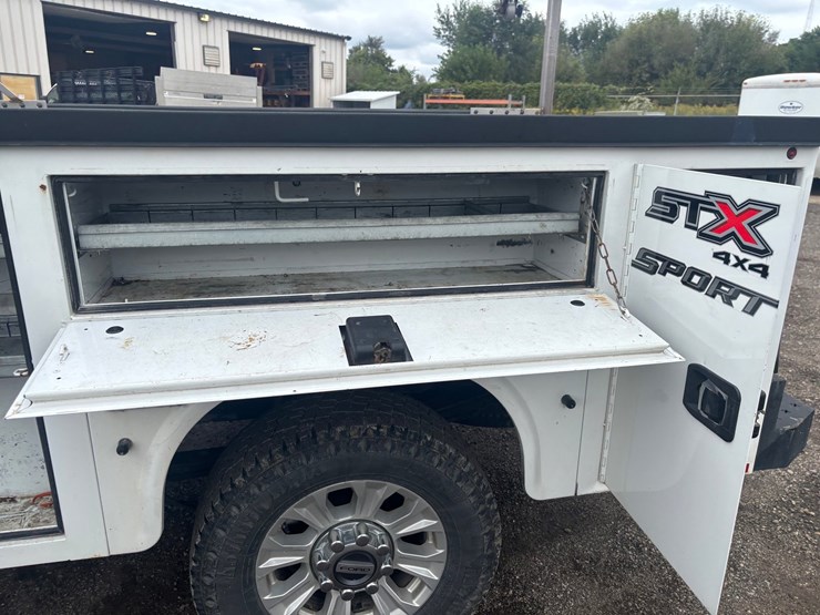 2022-ford-f250-image-67