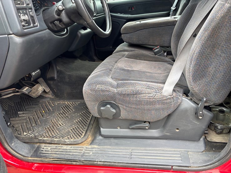 1999-chevrolet-silverado-1500-image-25