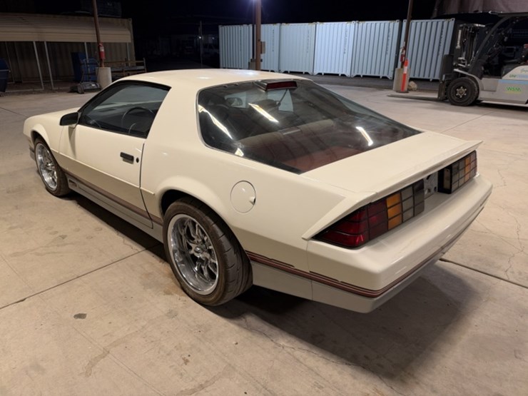 1986-chevrolet-camaro-coupe-image-6