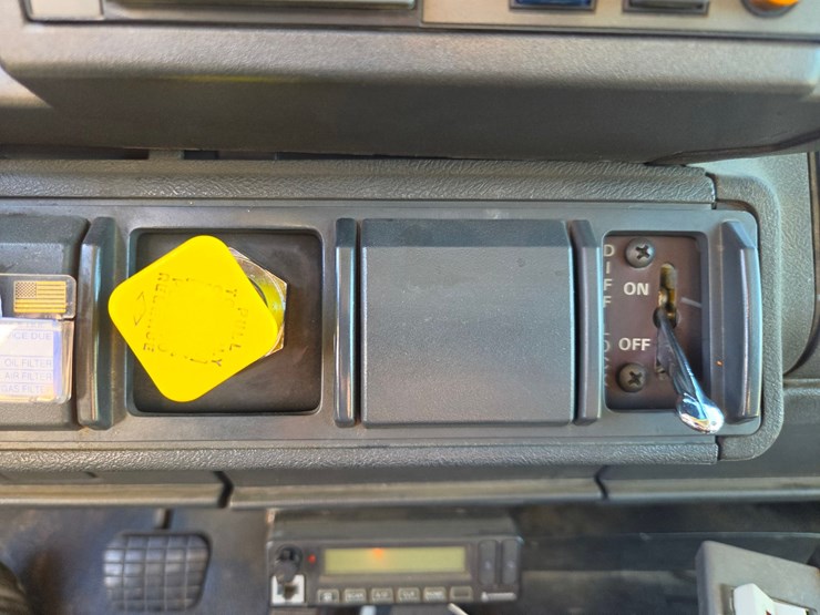 2000-caterpillar-3126-image-69