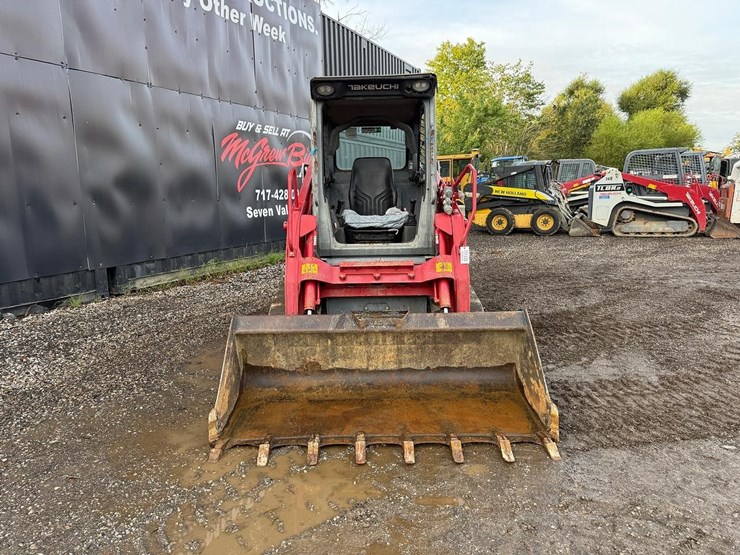 2020-takeuchi-tl8-image-7
