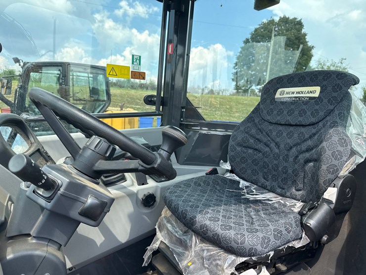 new-holland-w80c-image-15