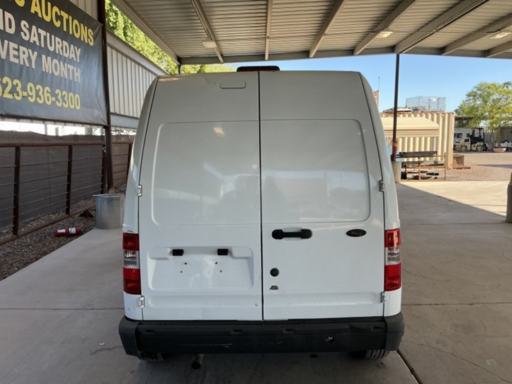 2011-ford-transit-connect-image-6