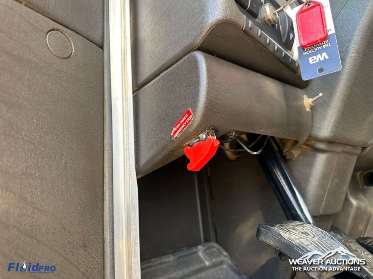kenworth-t800-image-36