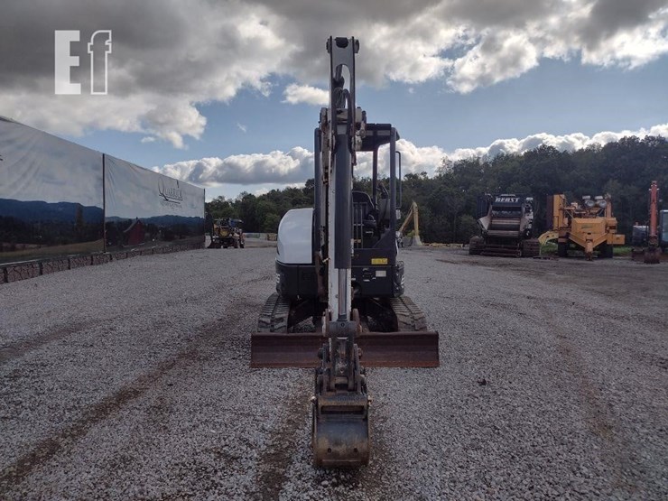 bobcat-e35i-image-2