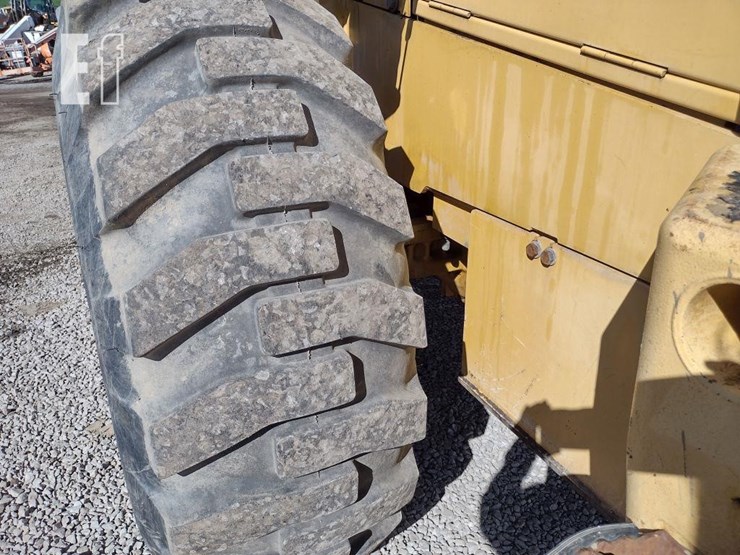 2006-deere-544j-image-16