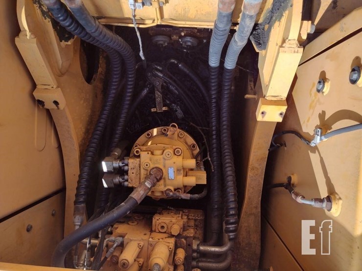 hyundai-robex-210-lc-7-image-39