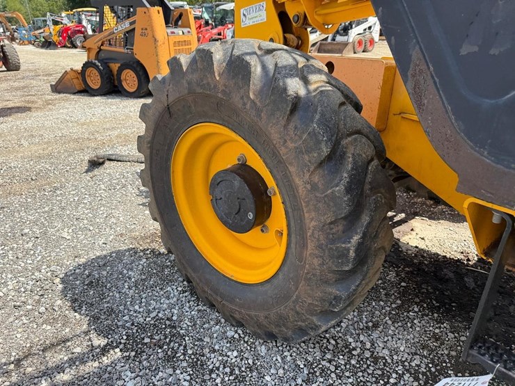 jcb-506c-image-15