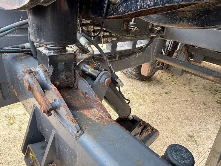 #1323-•-bauer-built-sd36-side-dump-wagon-(west-salem,-wi)-image-19